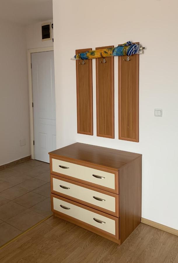 Riviera Fort Beach Apartments By Kalina Resort, Равда Екстериор снимка